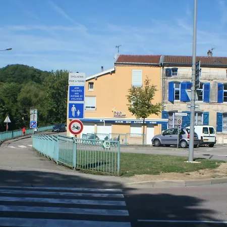 Les Berges De L'ornain *