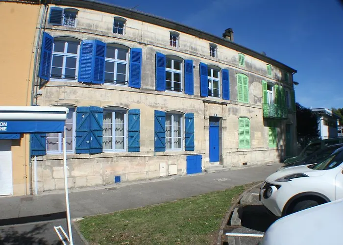 Апартаменты Les Berges De L'ornain Бар-ле-Дюк