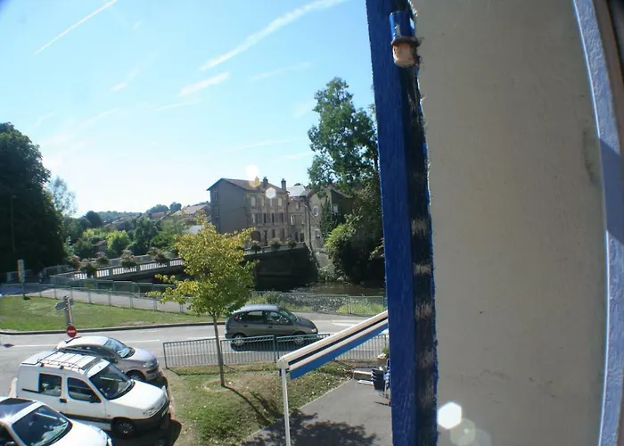 Апартаменты Les Berges De L'ornain